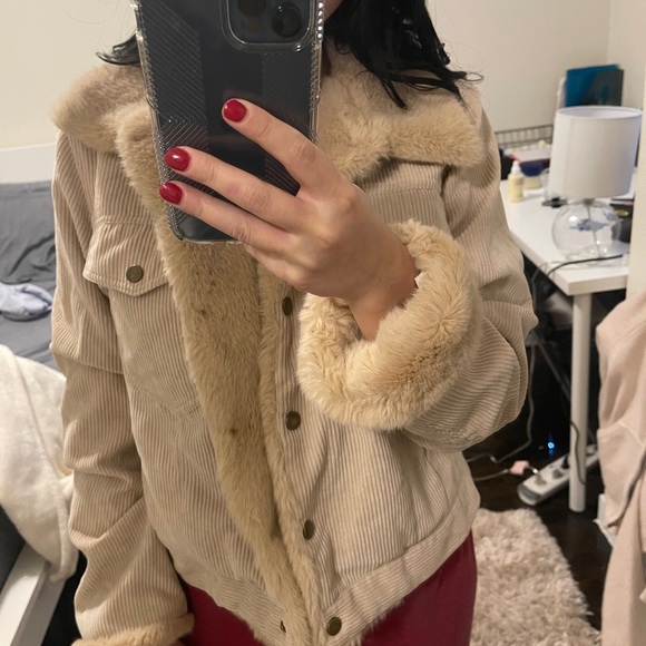 Corduroy pale pink fur jacket - Picture 2 of 5